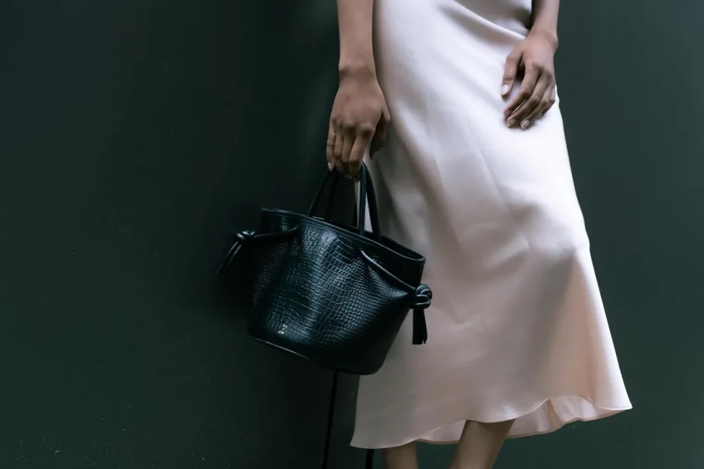 italian handbags manufacturere